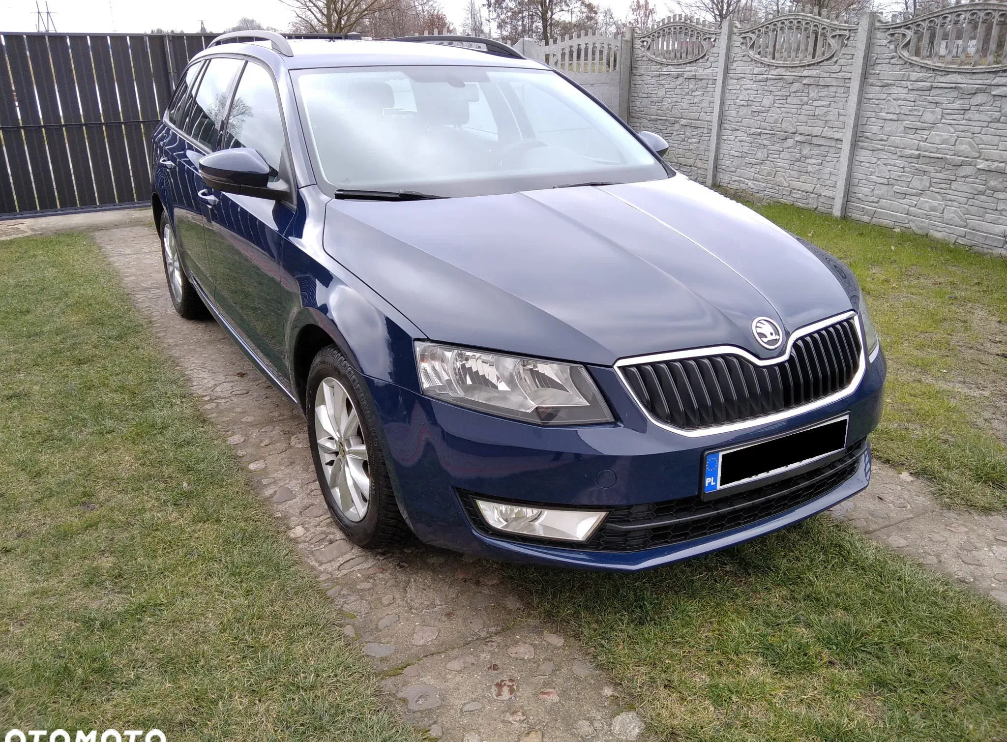 samochody osobowe Skoda Octavia cena 36800 przebieg: 220600, rok produkcji 2015 z Stawiszyn